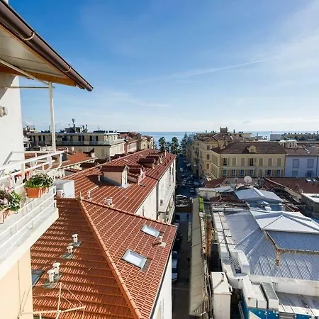 Bright With View And Ac. 50m Matteotti & Marke Appartement *
